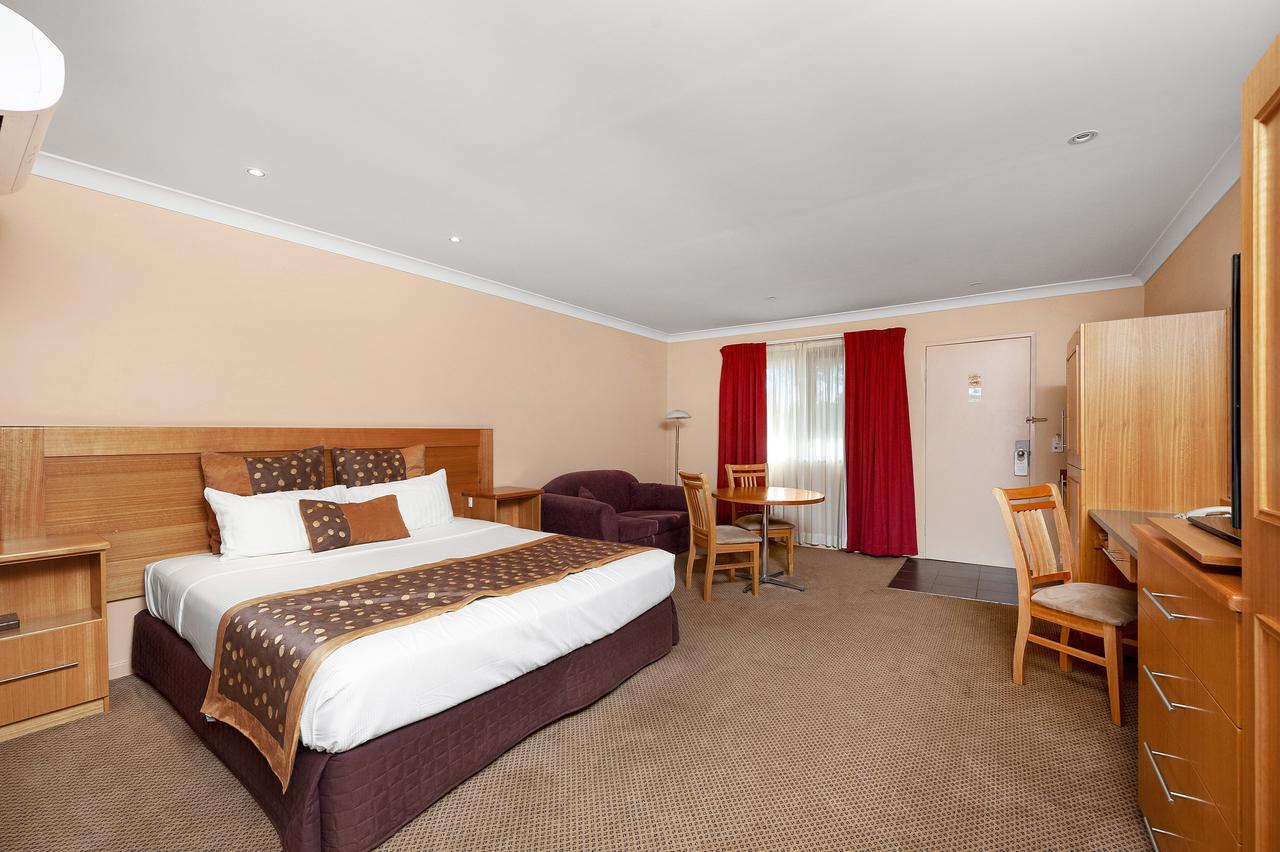 Sunseeker Motor Inn Батманс-Бэй Экстерьер фото